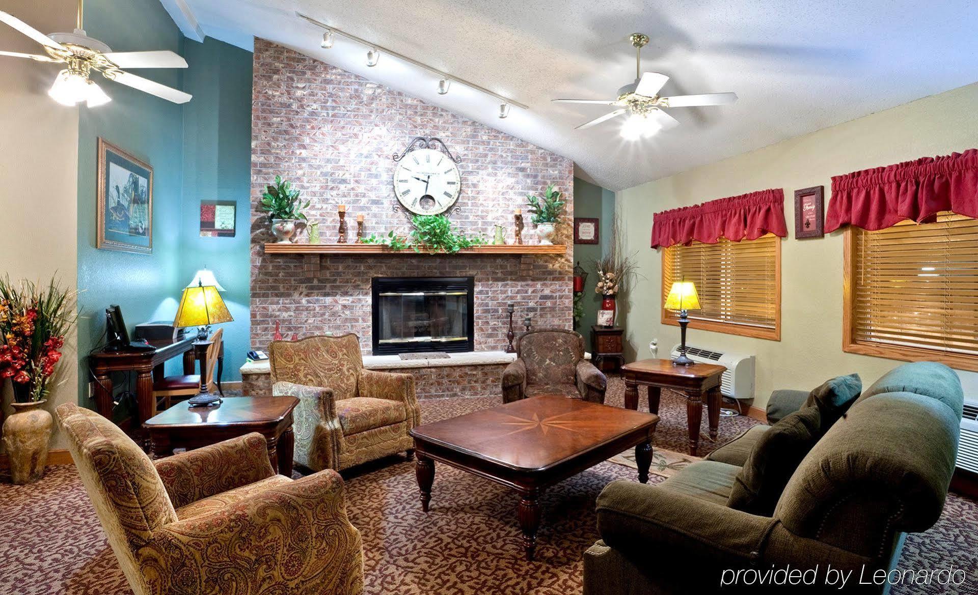 Rodeway Inn Hesston Esterno foto