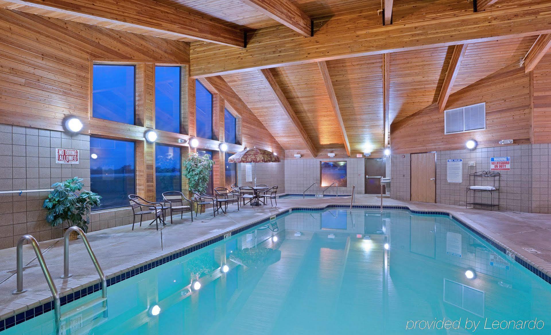 Rodeway Inn Hesston Esterno foto